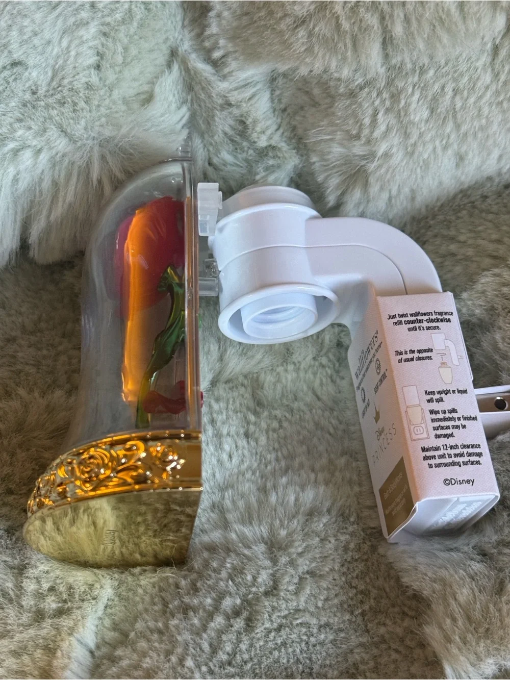 RARE 🥀 Beauty & the Beast Collector Rose Wallflower Plug—NWT